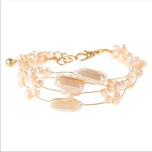 ✅ Ivory stone beaded bracelet
